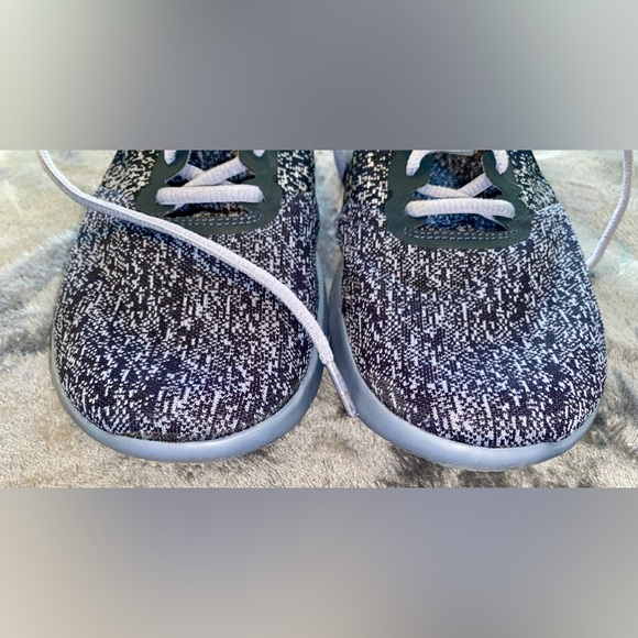 Nike Flex Contact Dark Obsidian Volt Sneaker Running Shoe Size 10 908995-402 - Picture 9 of 9